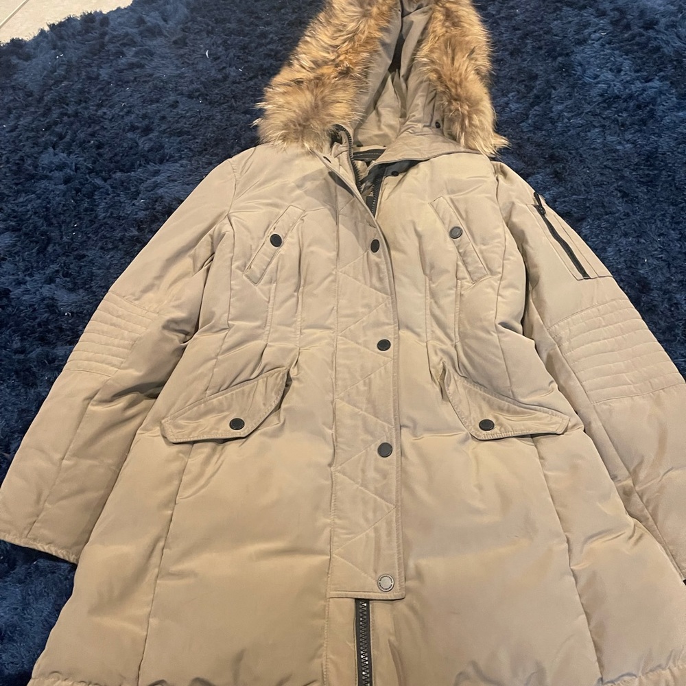 BCBGMAXAZRIA large winter coat for sell.